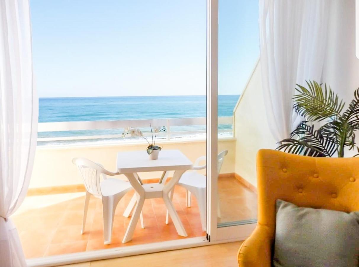 토레몰리노스 Roca Chica - Parking - Frente Playa - Terraza - Wifi - Bajondillo Y Carihuela 아파트 외부 사진