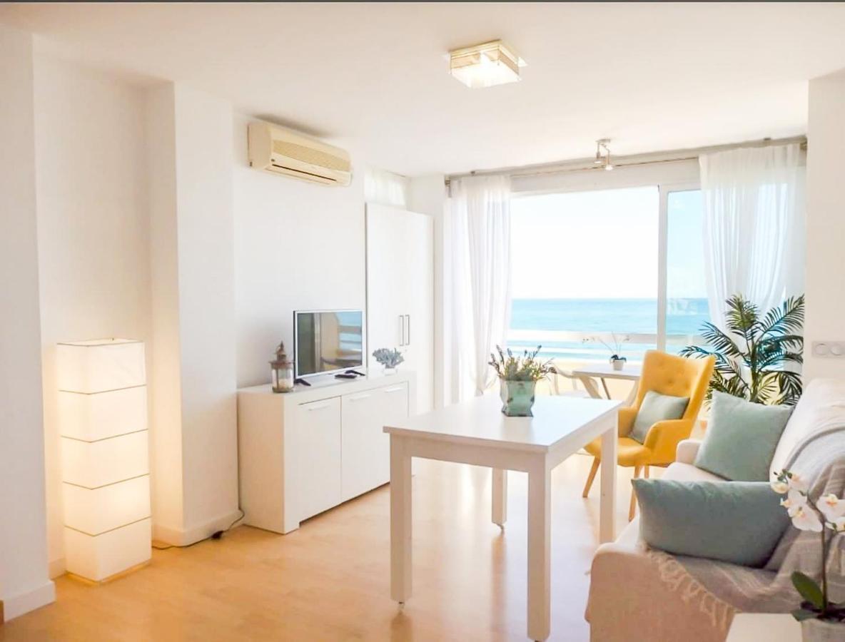 토레몰리노스 Roca Chica - Parking - Frente Playa - Terraza - Wifi - Bajondillo Y Carihuela 아파트 외부 사진